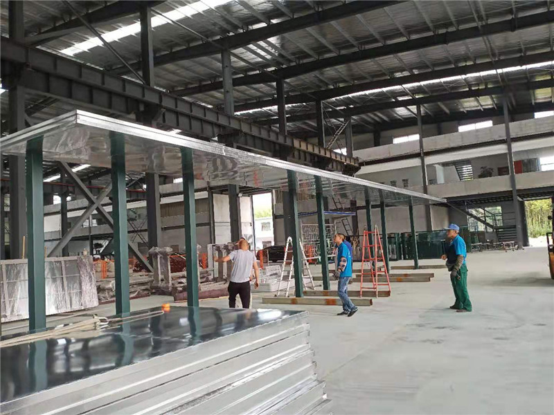 �¹ź�ͤ����վ̨